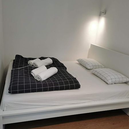 Naia Apartments Novo Mesto Luaran gambar
