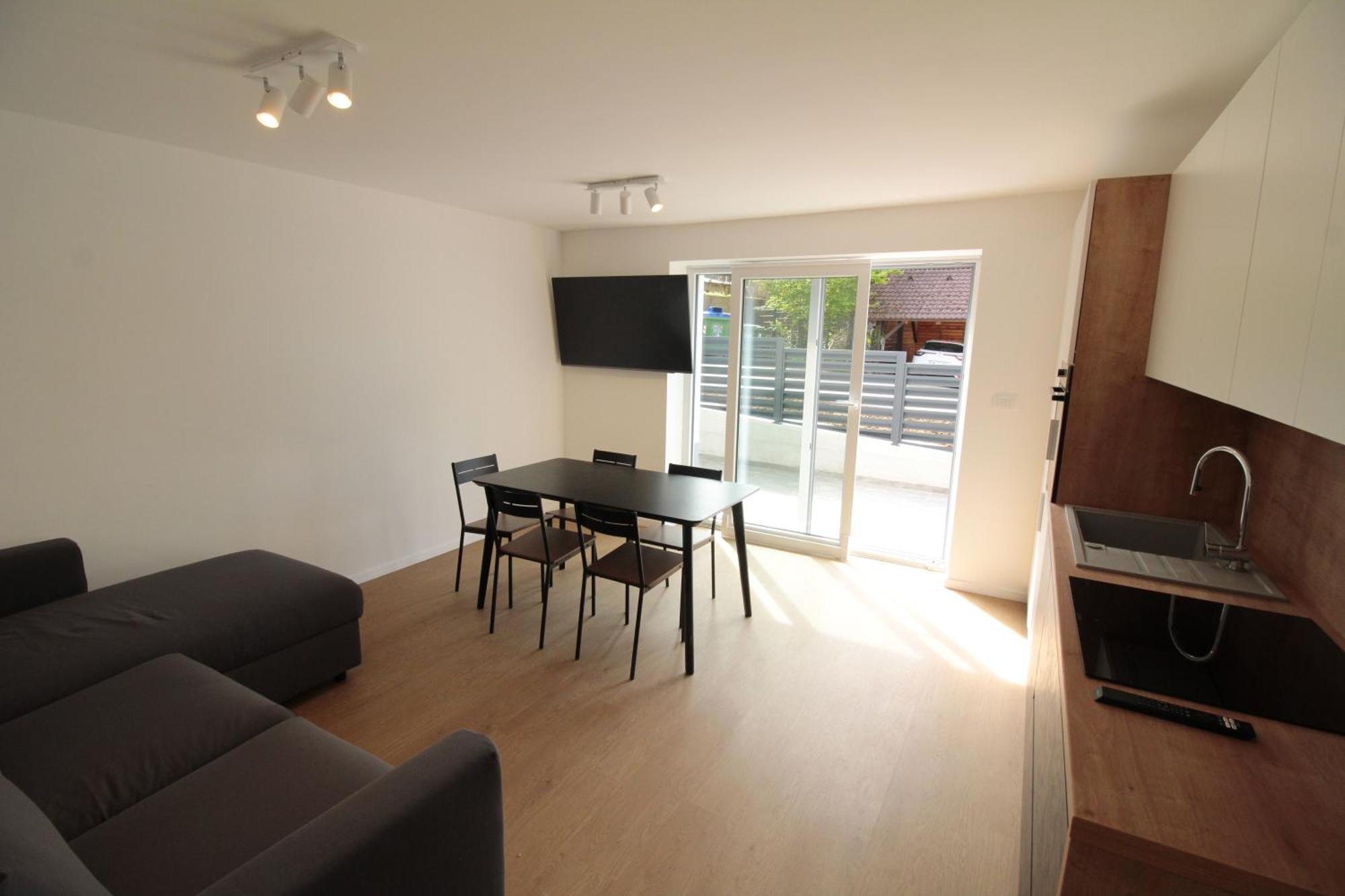 Naia Apartments Novo Mesto Luaran gambar